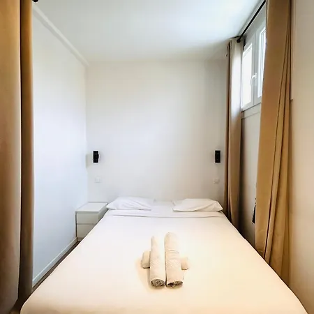 Sweet 1 Ou Sweet 2 Reservez Sweet 1 Ou Sweet 2 Ou Bien Les Deux