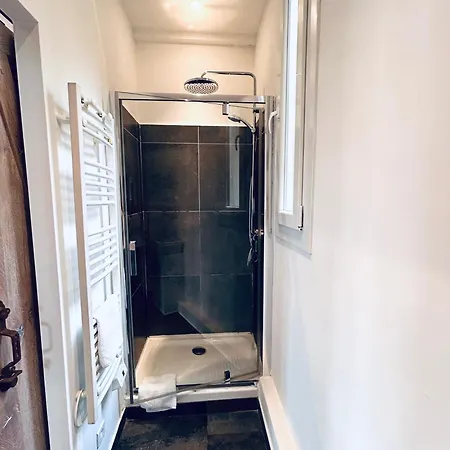 Sweet 1 Ou Sweet 2 Reservez Sweet 1 Ou Sweet 2 Ou Bien Les Deux 아파트 *