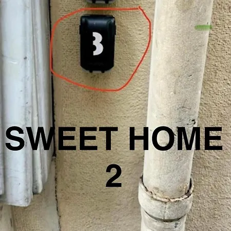 Sweet 1 Ou Sweet 2 Reservez Sweet 1 Ou Sweet 2 Ou Bien Les Deux 아파트 *